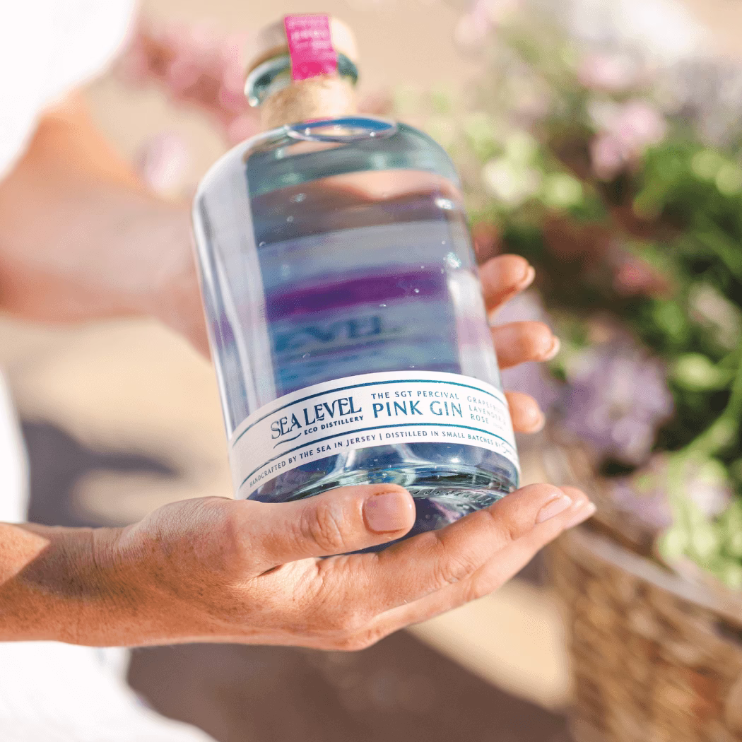Sea-Level-Eco-Distillery-Gin-The-Sgt-Percival-Pink-Gin-4